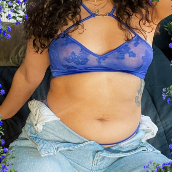 Taboo Blue~3X~Strap Up Lace Bralette - Picture 6 of 9